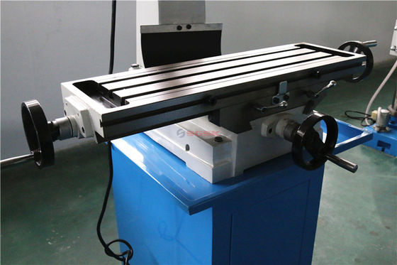 perforazione del trapano ZAY7032G del banco della fresatrice e fresatrice