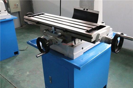 perforazione del trapano ZAY7032G del banco della fresatrice e fresatrice