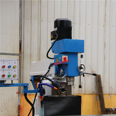 Elaborazione d'acciaio del metallo della fresatrice di perforazione ZX6332