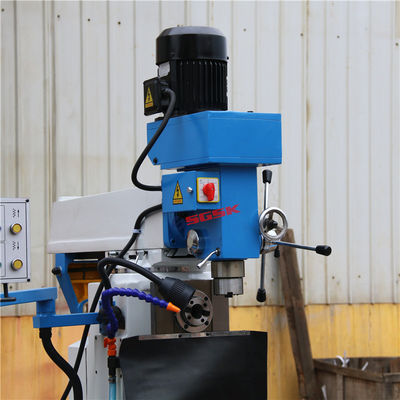 Elaborazione d'acciaio del metallo della fresatrice di perforazione ZX6332