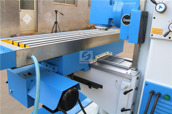 Piccola fresatrice orizzontale del mulino X6032 per metallo