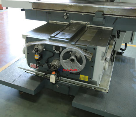 Pdf universale della fresatrice della fresatrice del letto X715